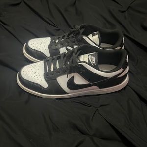 Nike Panda Dunks